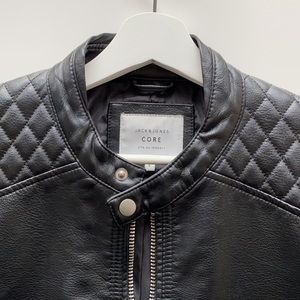 ✨SOLD✨Jack & Jones leather jacket